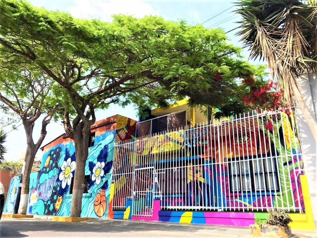 Happy Tree Hostel Peru Lima Exterior foto